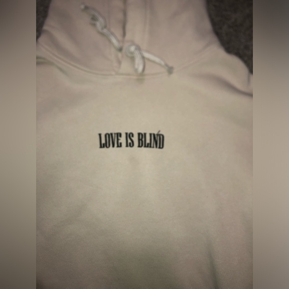 This is a size small cream Jacket - Picture 3 of 7